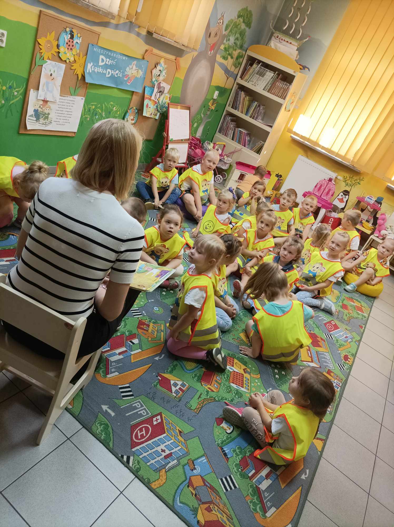 f38504cd 45f2 4781 8d04 73bb213f89ee